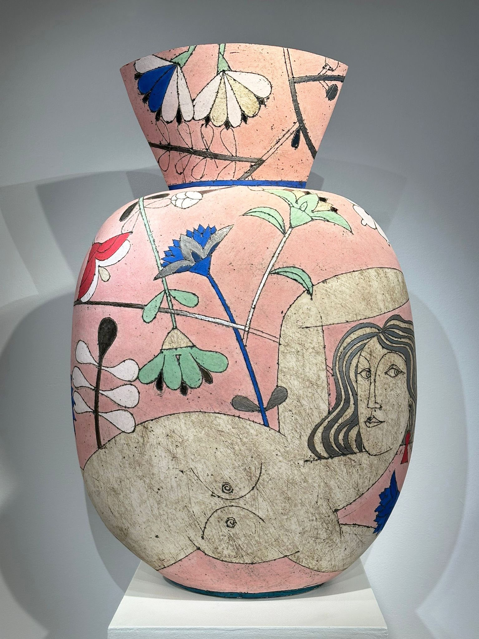 Nina Khemchyan, « La jouissance », Céramique, 76 x 50 x 25 cm