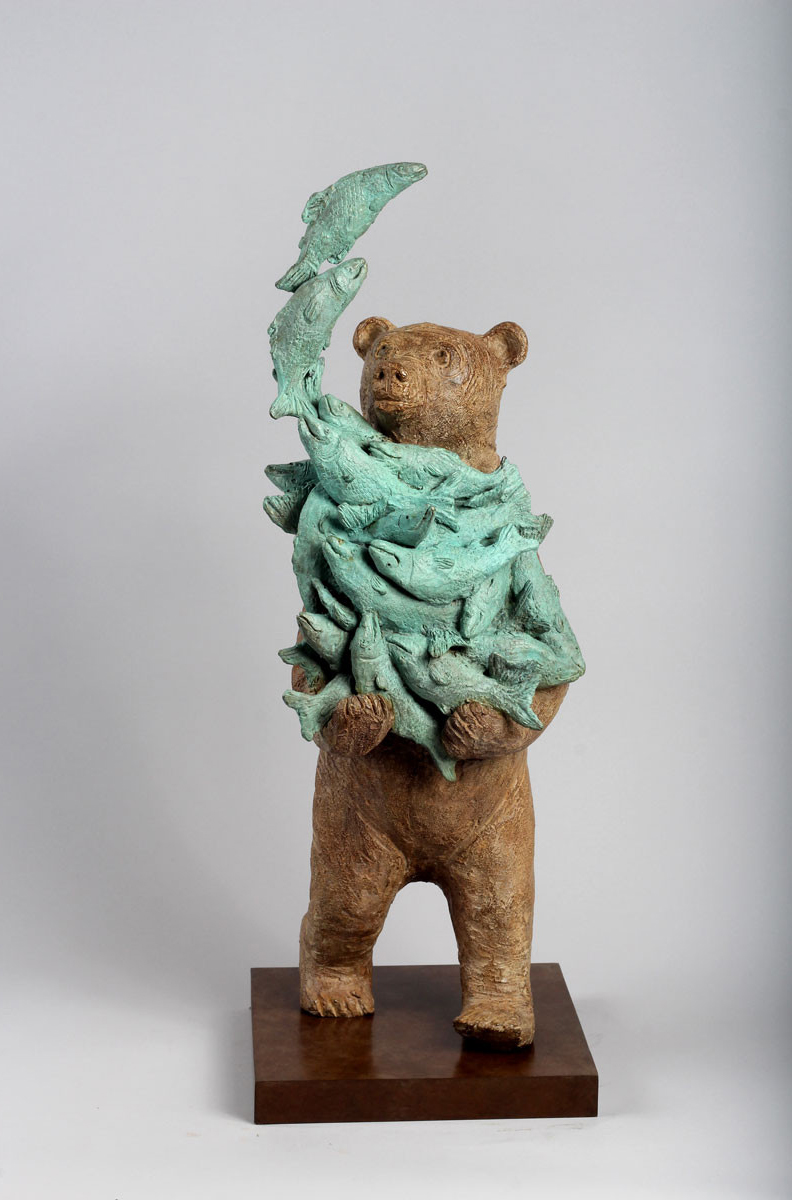 Sophie Verger, « Grand ours au Kamchatka », Bronze, 67 x 25 x 21 cm