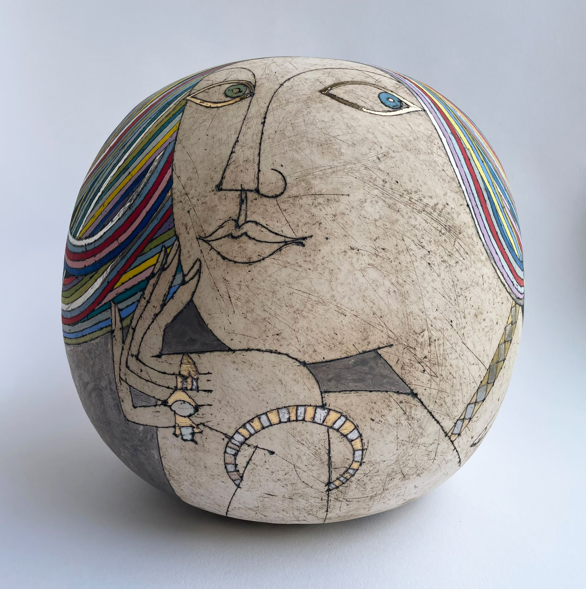 Nina Khemchyan, « Luxe, calme et volupté », Céramique, ø42 cm