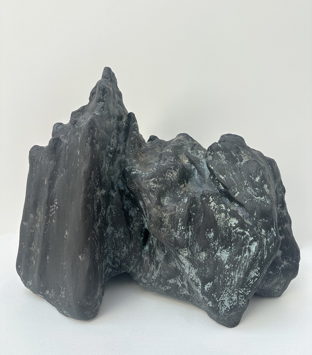 Gisèle Buthod-Garçon, « Rêve de pierre », céramique, 37 x 42 x 20 cm